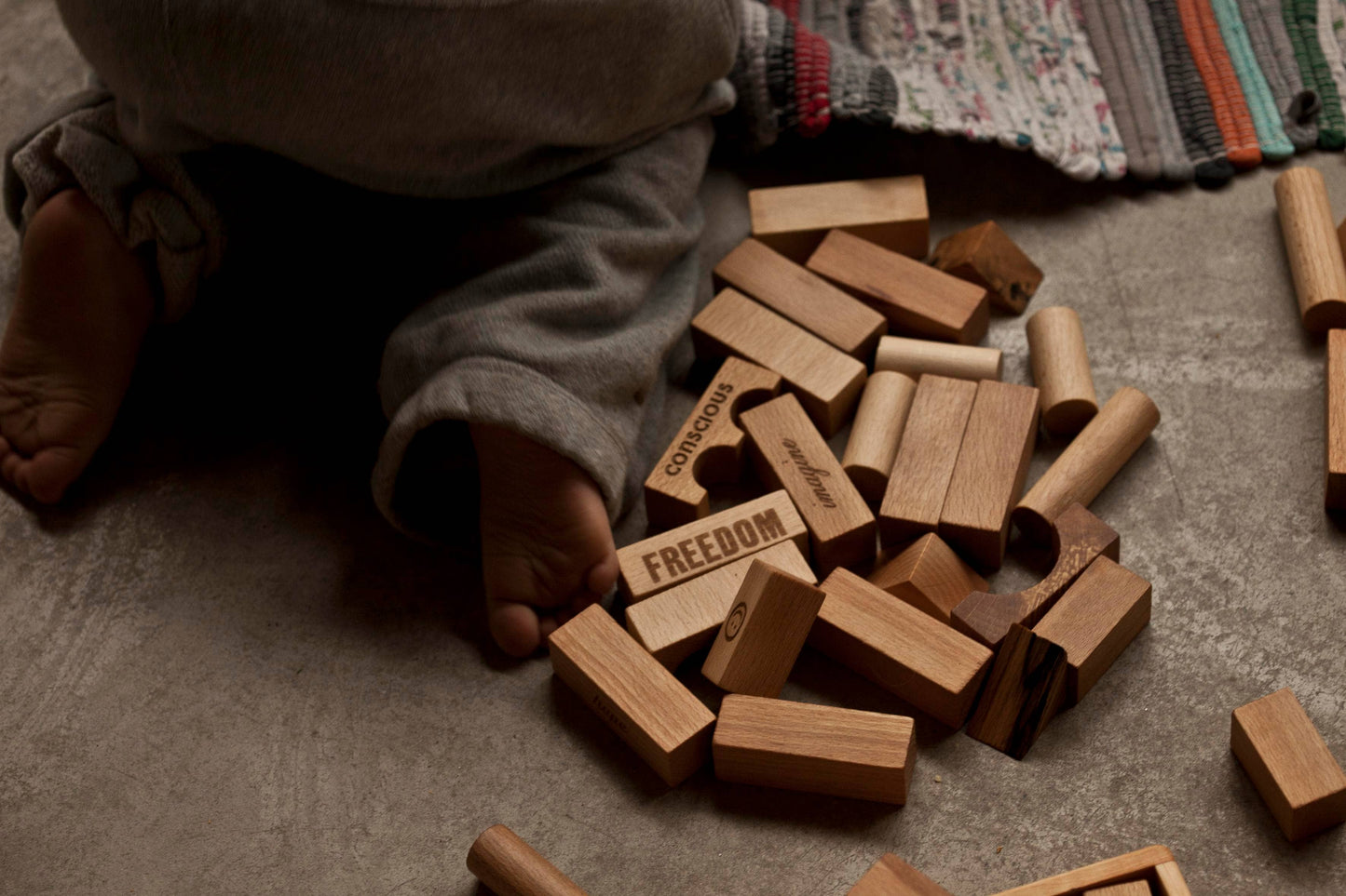 Wooden Story Natural Blocks in Tray - 30 pcs